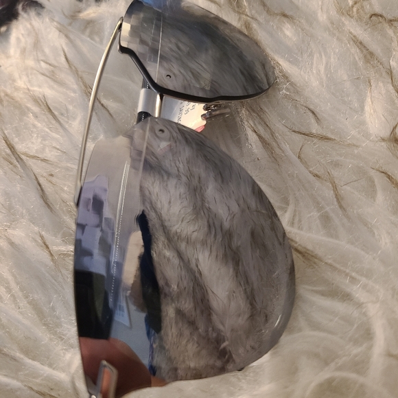 Dior Aviators new with case - Picture 4 of 10